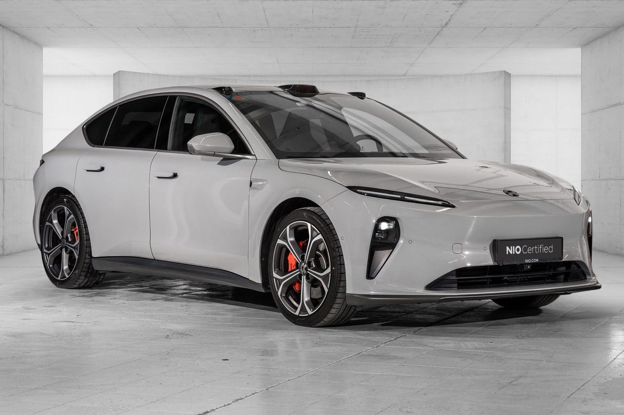 NIO ET5