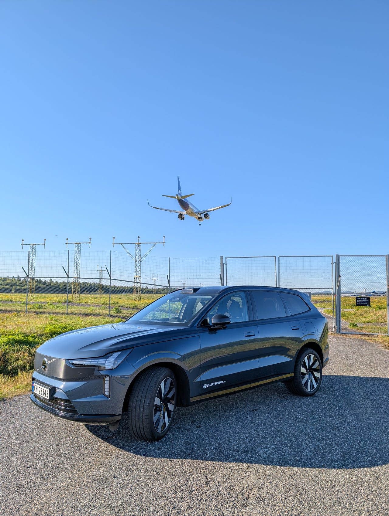 Volvo EX90
