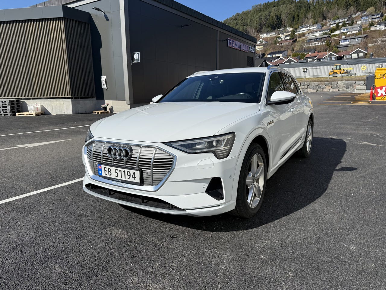 Audi e-tron
