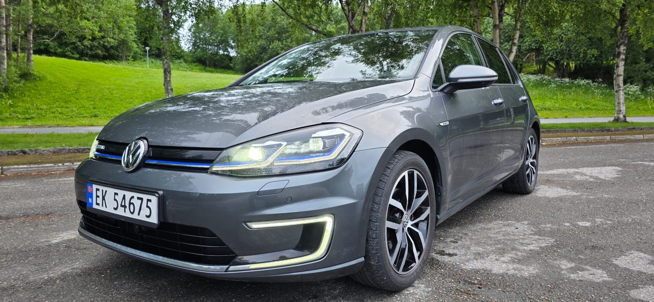 Volkswagen e-Golf VII