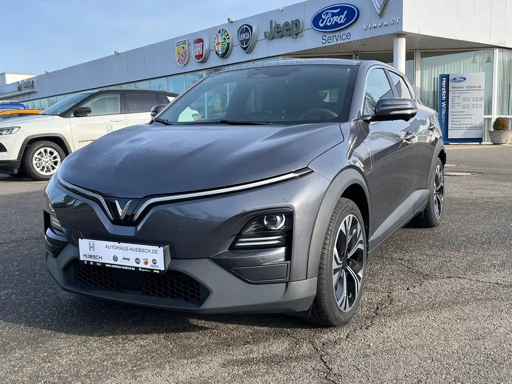 VinFast VF 6 VF6 Plus ab 218€ mtl.