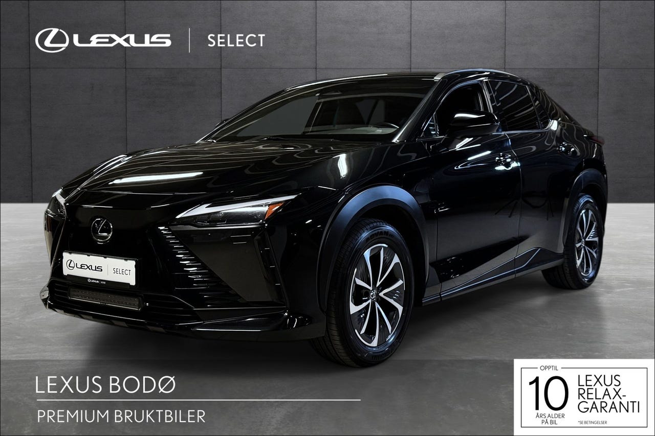 Lexus RZ450e