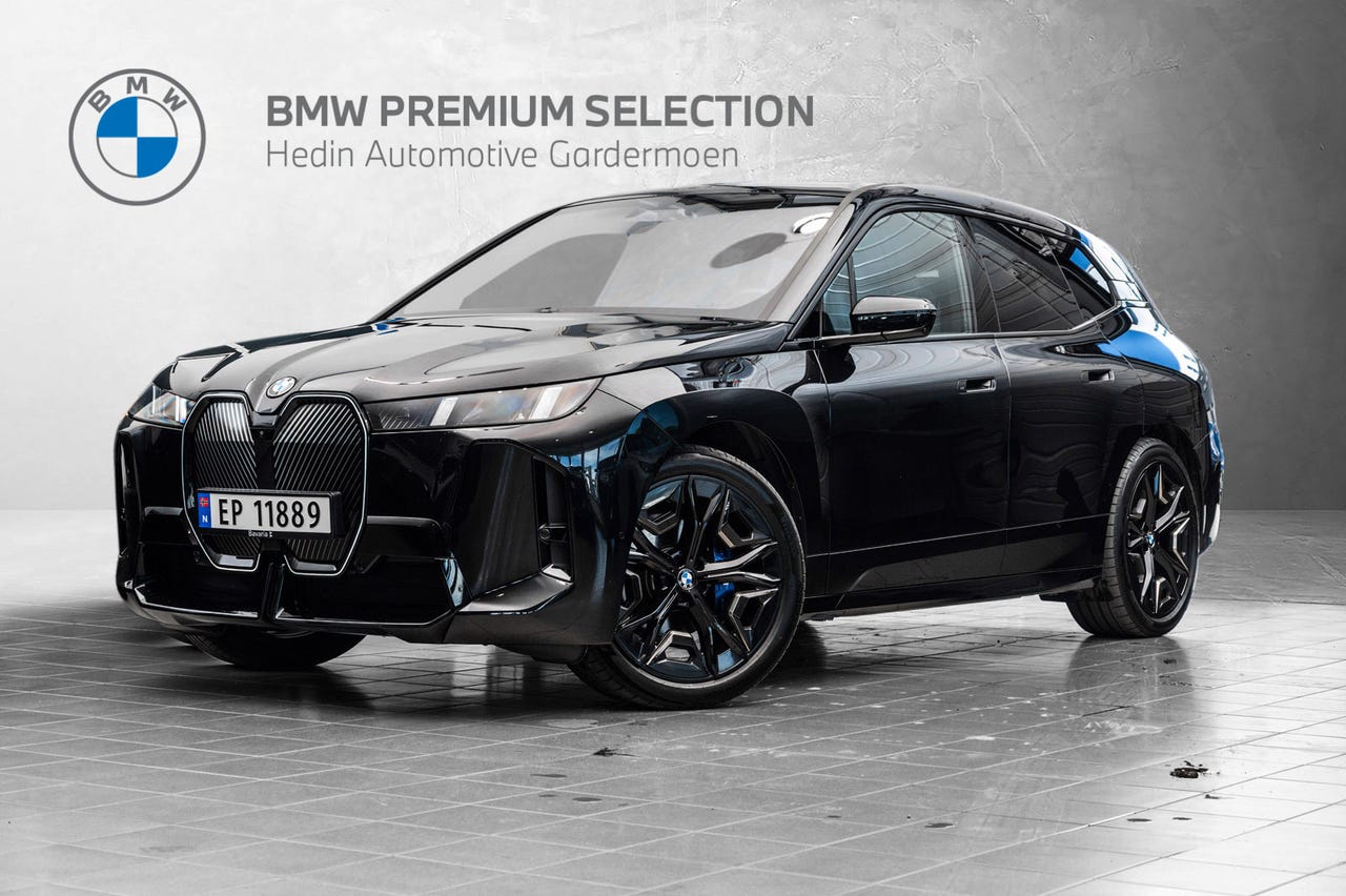 BMW iX