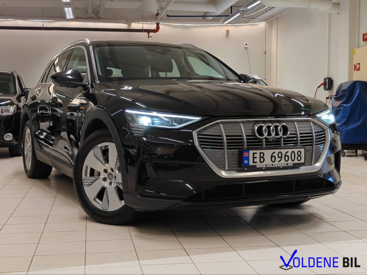 Audi e-tron