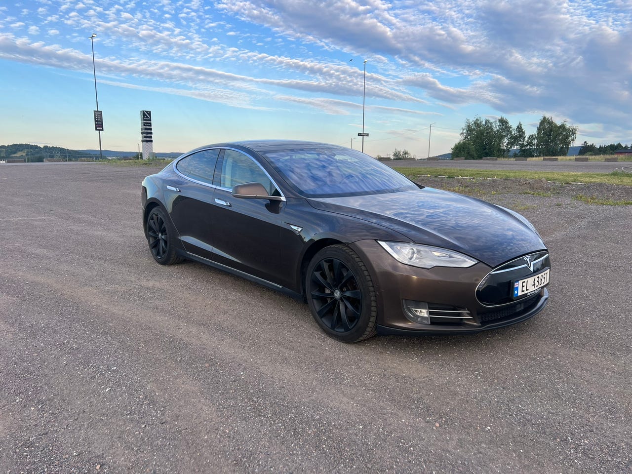 Tesla Model S