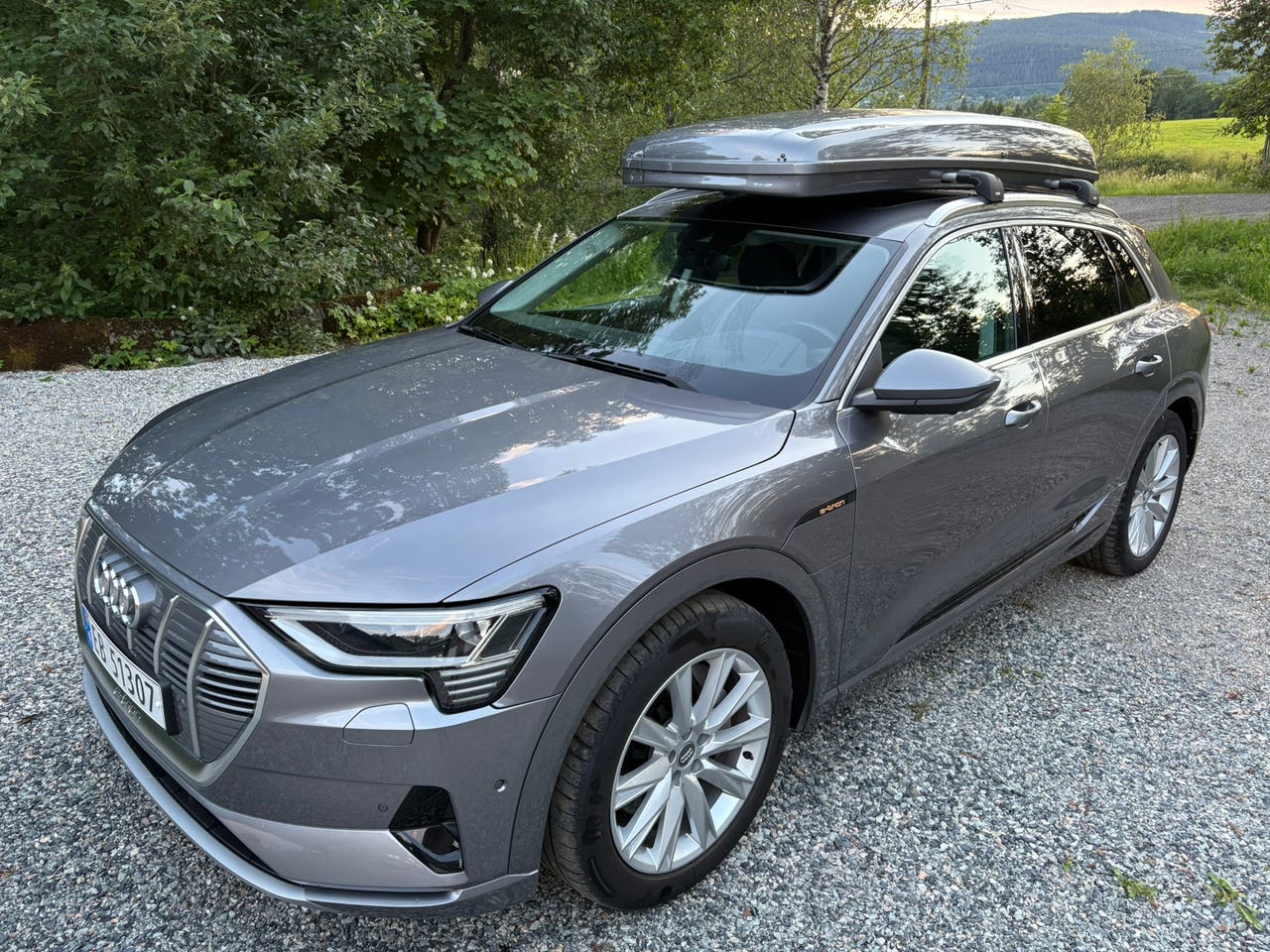 Audi e-tron