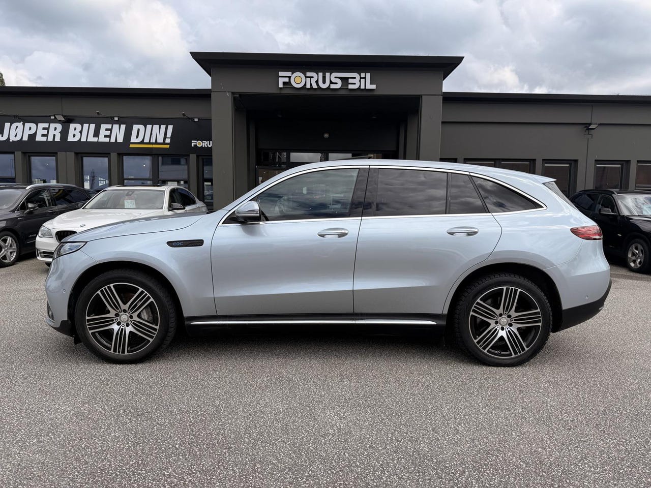 Mercedes-Benz EQC400