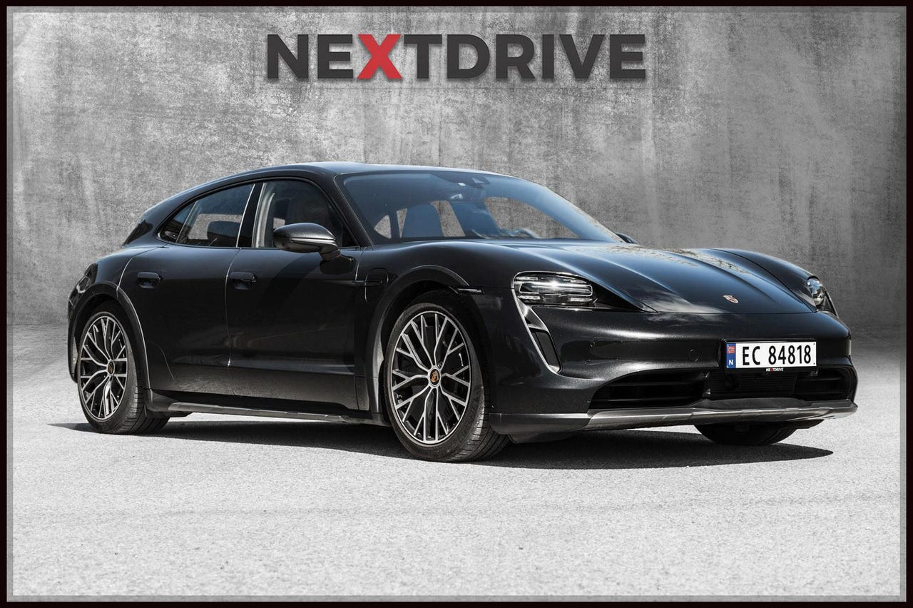 Porsche Taycan Cross Turismo