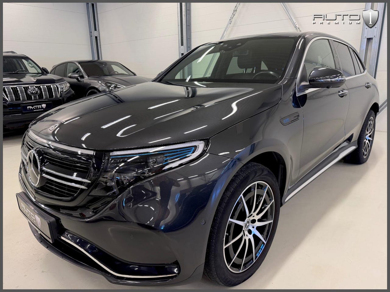 Mercedes-Benz EQC400