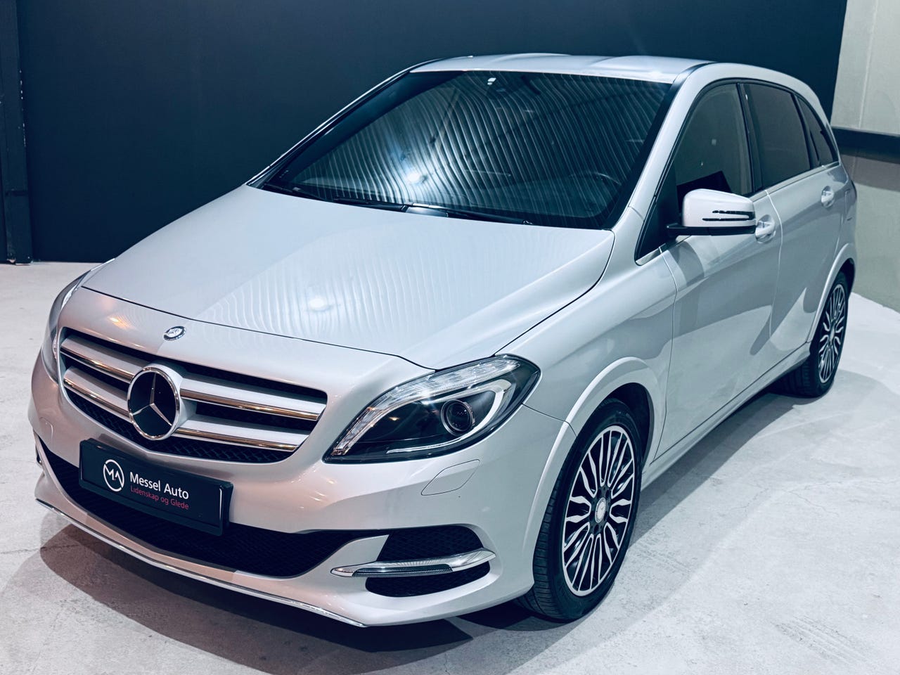 Mercedes-Benz B250 e