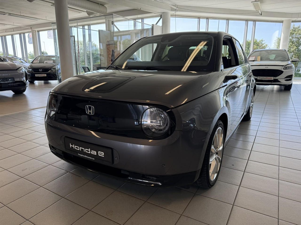 Honda e