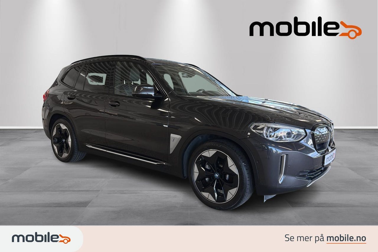 BMW iX3