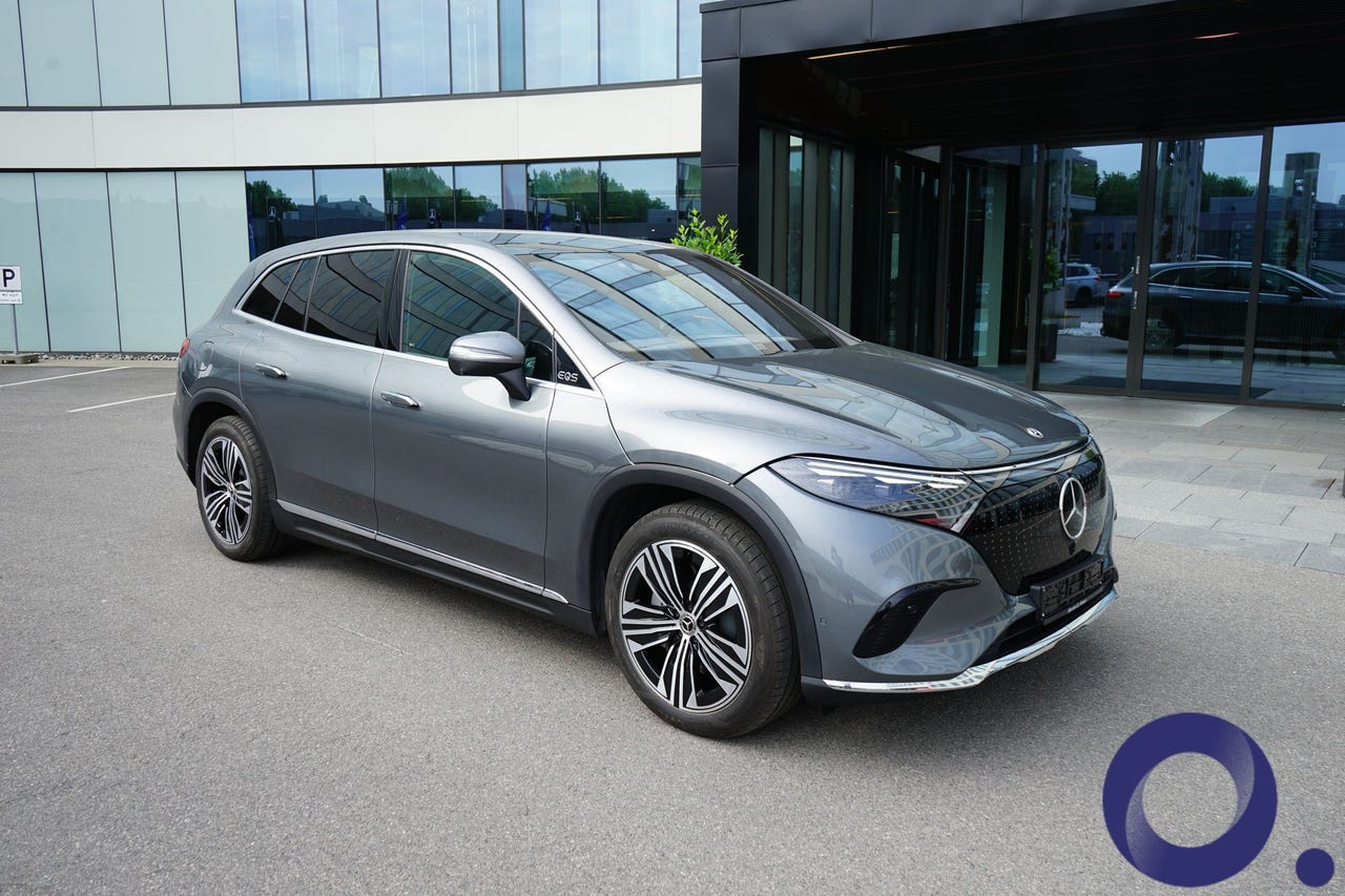 Mercedes-Benz EQS SUV