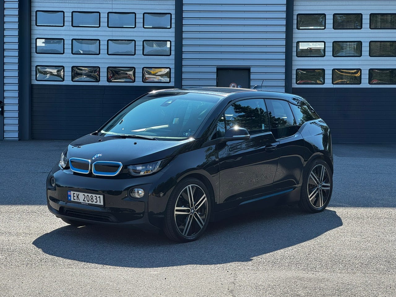 BMW i3