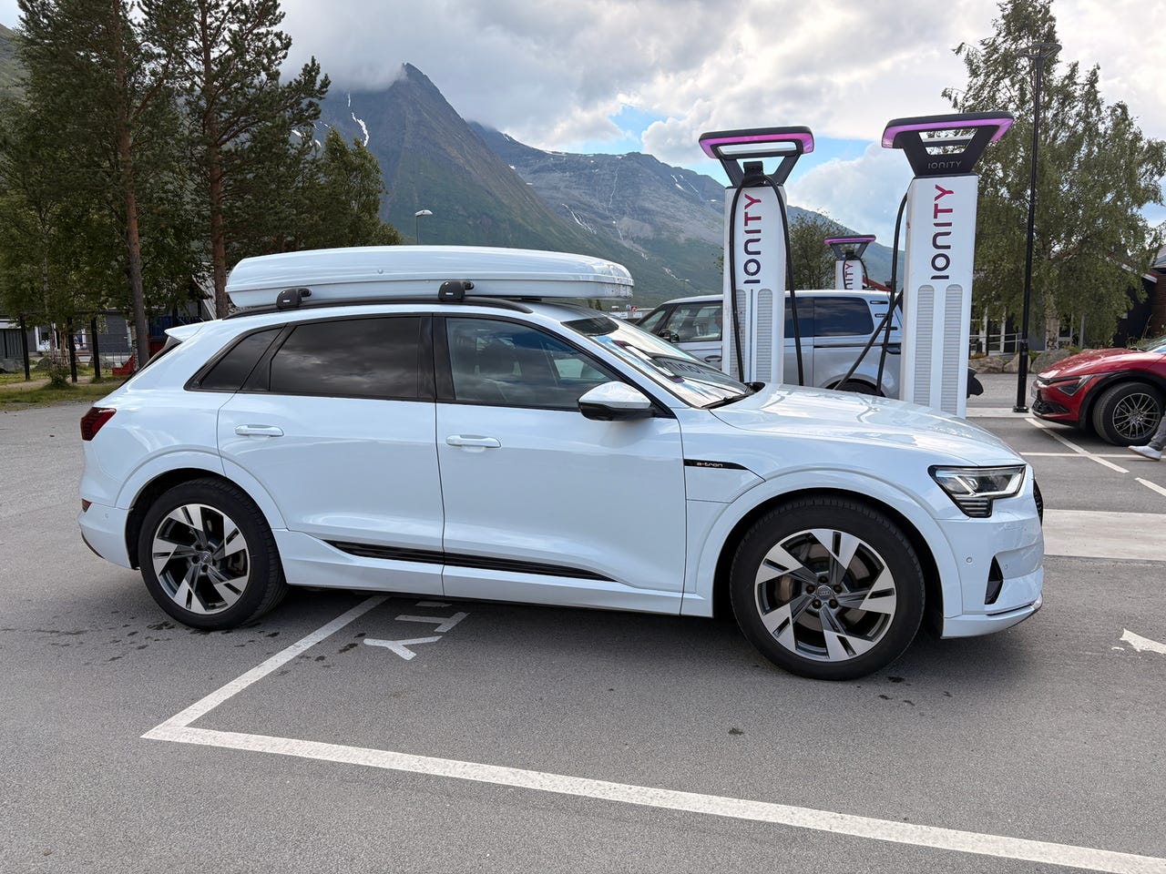 Audi e-tron