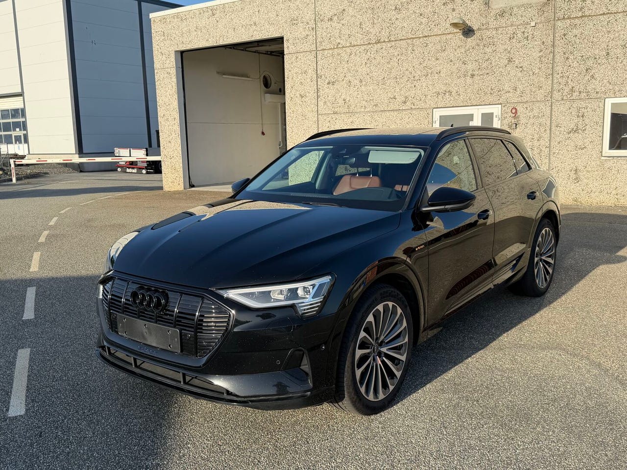 Audi e-tron