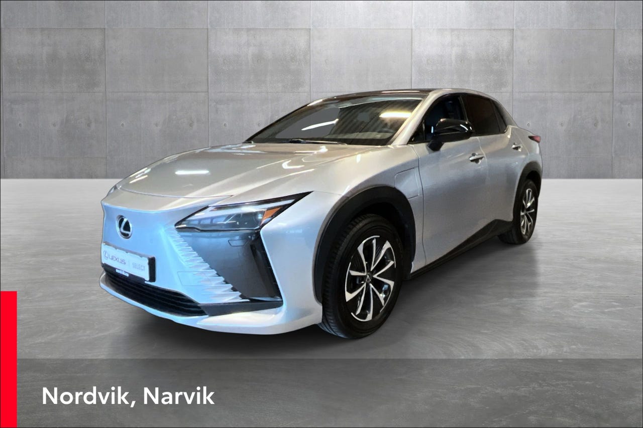 Lexus RZ450e