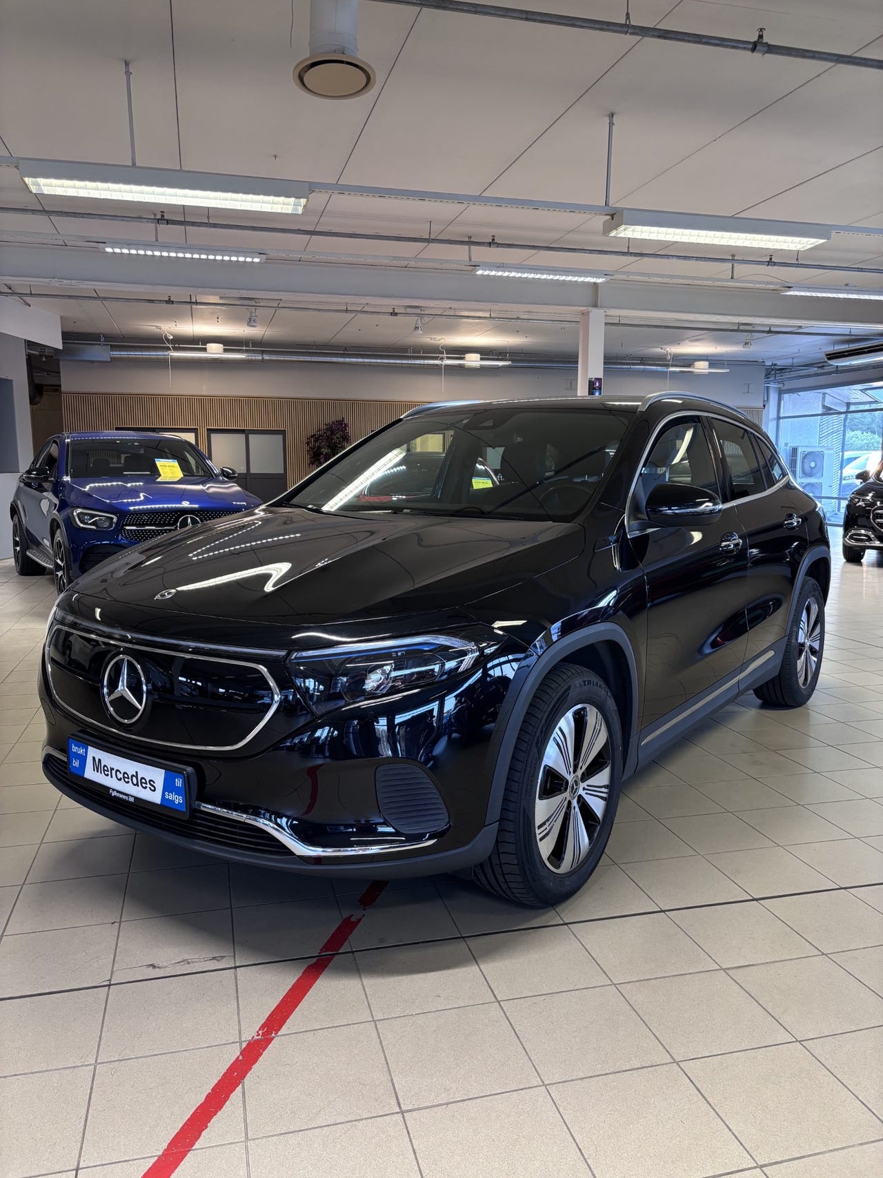 Mercedes-Benz EQA250+