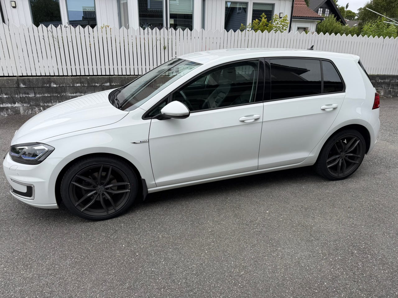 Volkswagen e-Golf VII