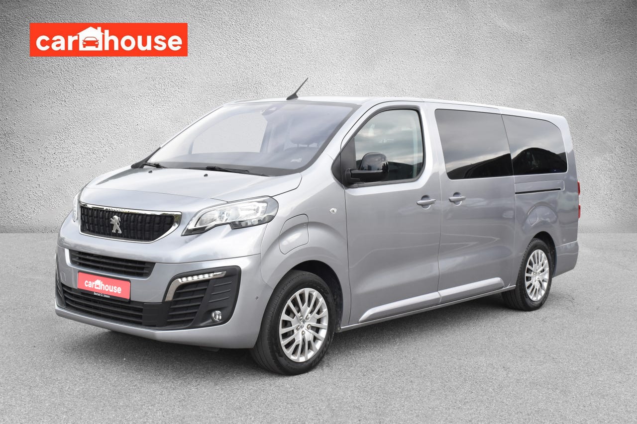 Peugeot e-Traveller