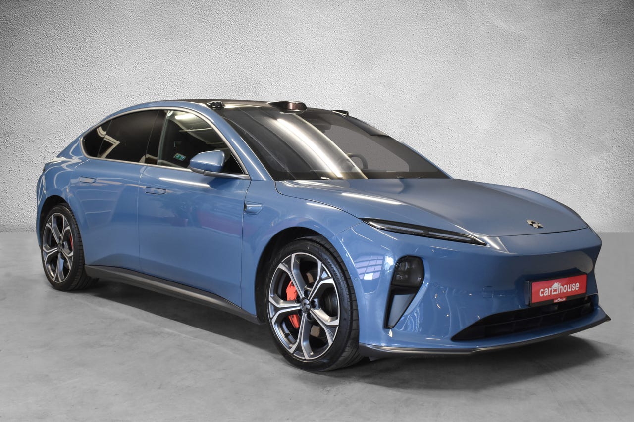 NIO ET5