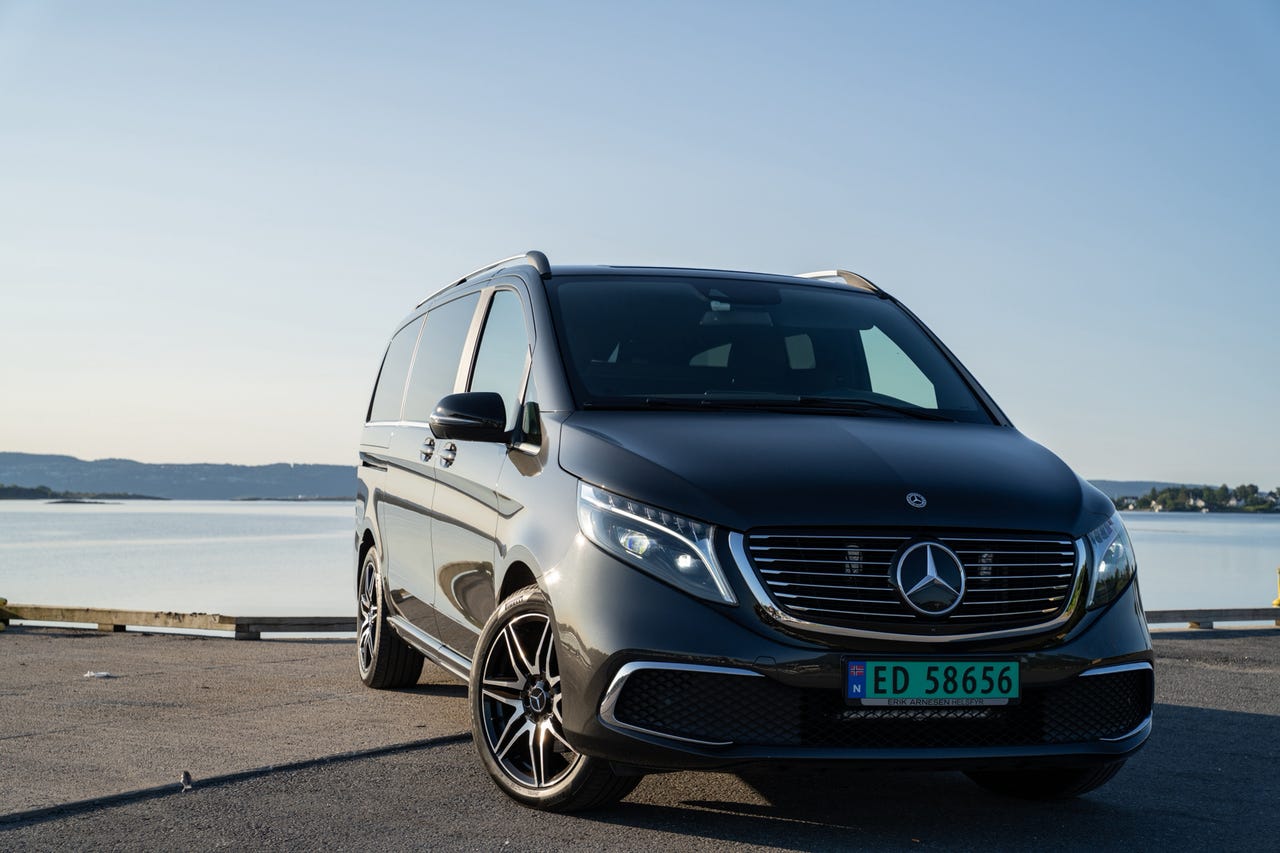 Mercedes-Benz EQV300