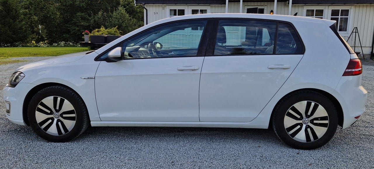 Volkswagen e-Golf VII
