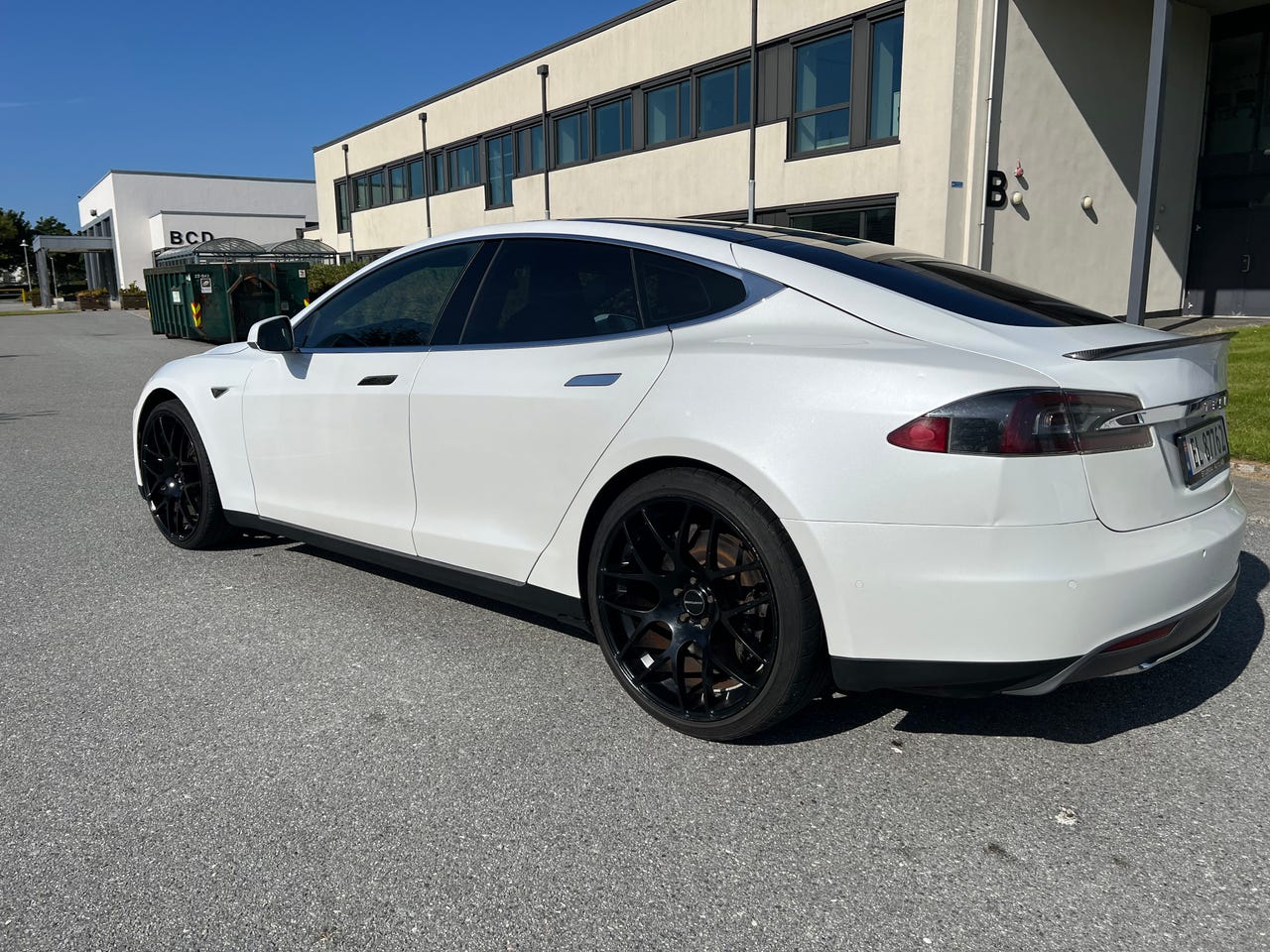 Tesla Model S