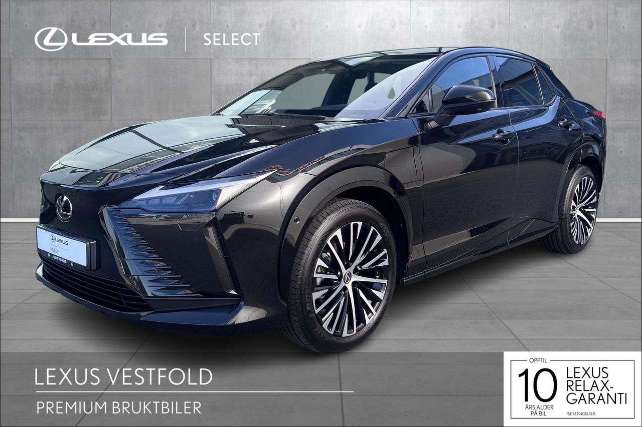 Lexus RZ450e