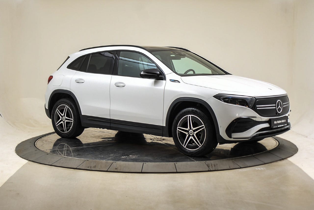 Mercedes-Benz EQA300