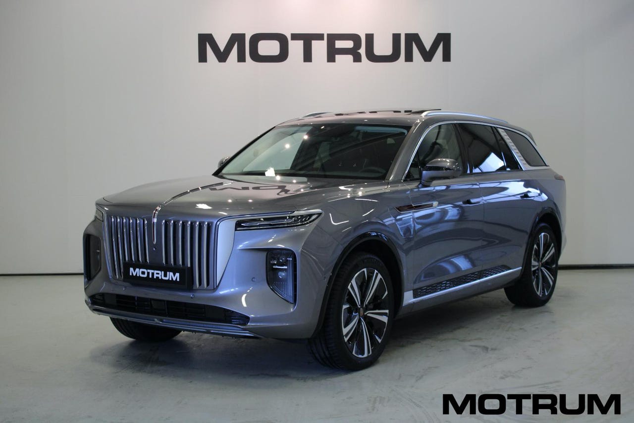 Hongqi E-HS9