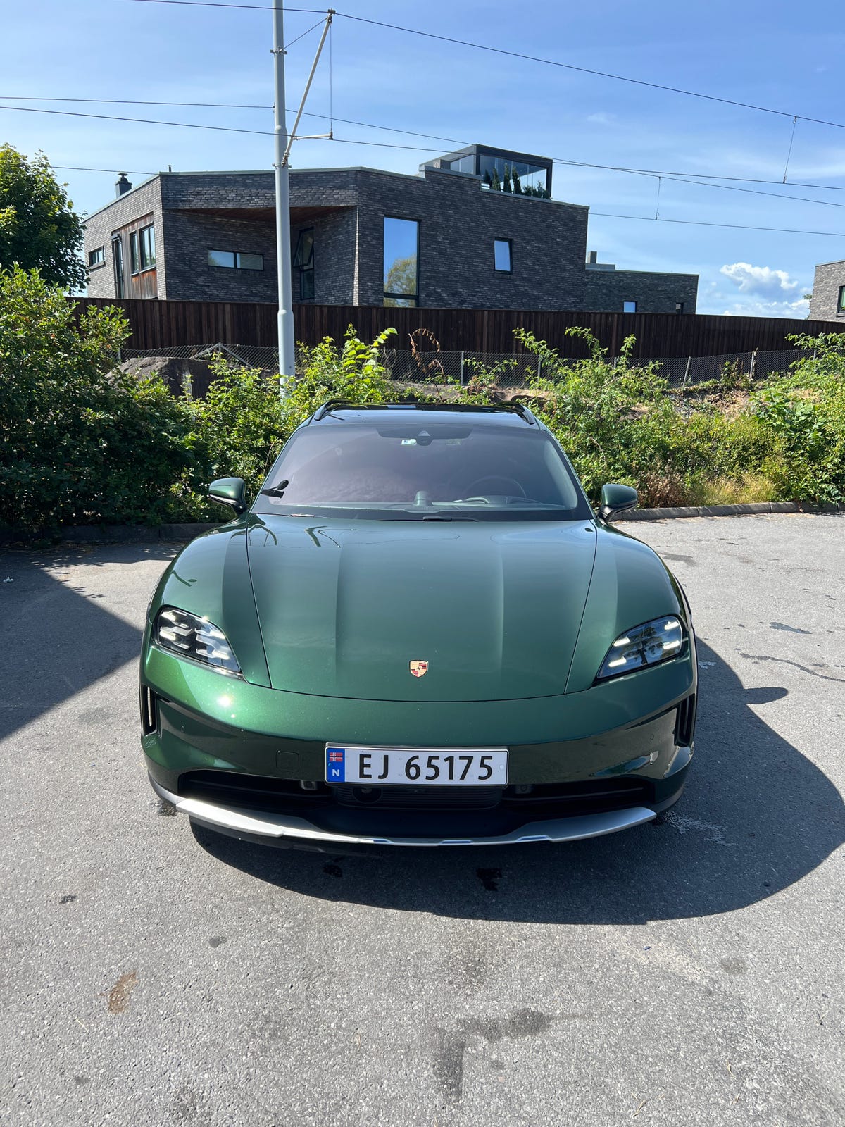 Porsche Taycan 4