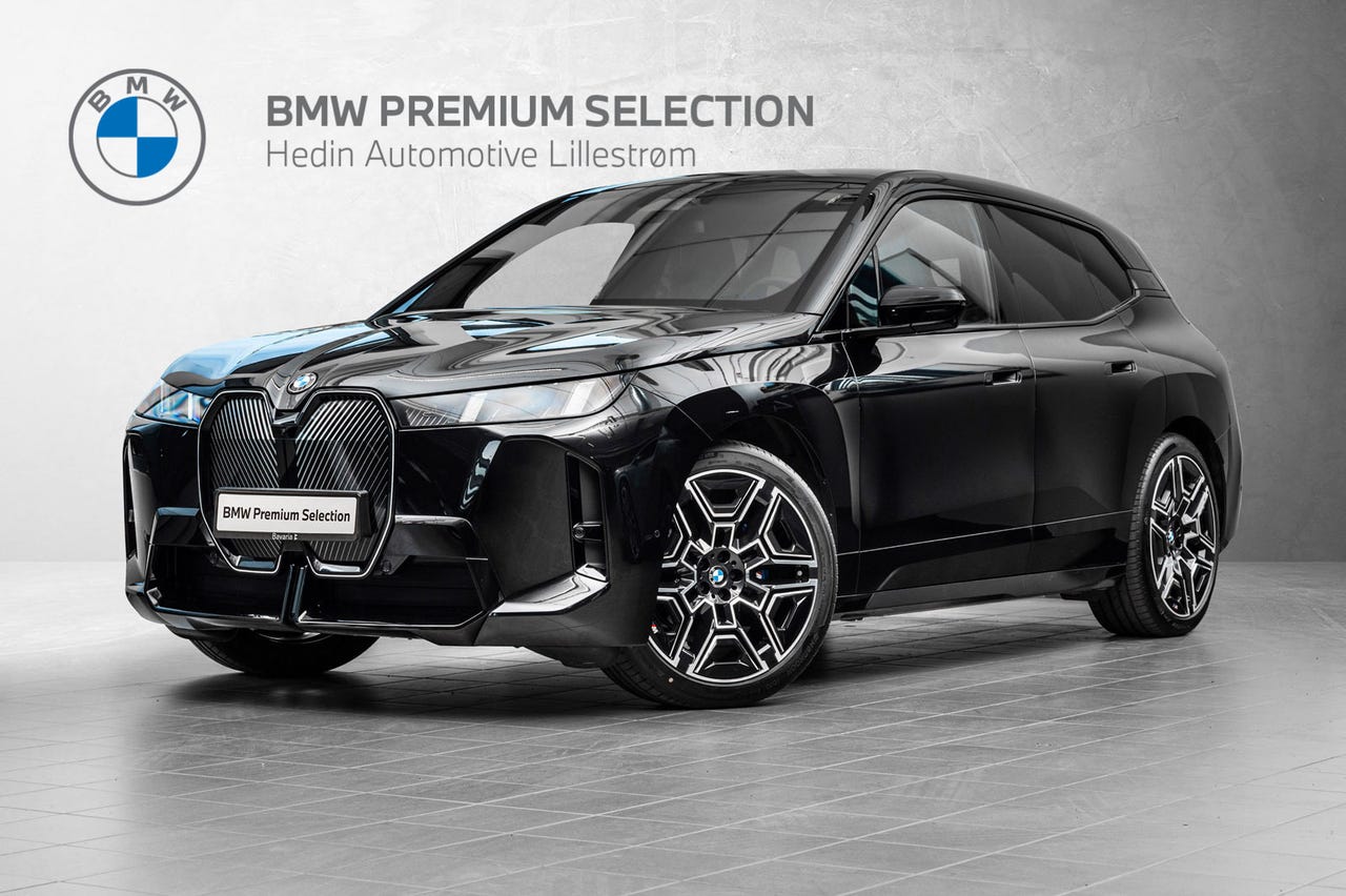 BMW iX