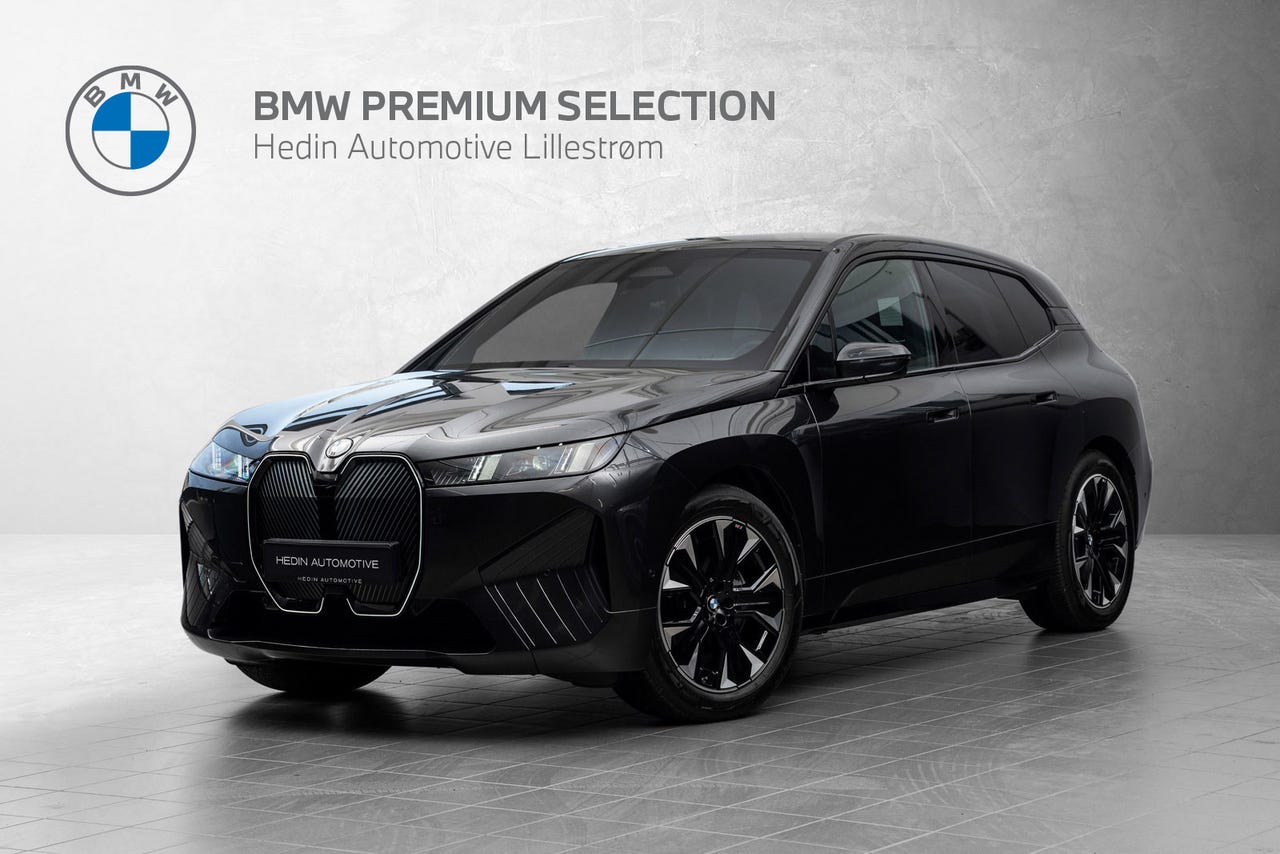 BMW iX