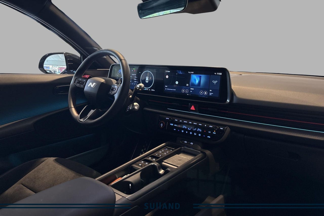 Hyundai Ioniq 6