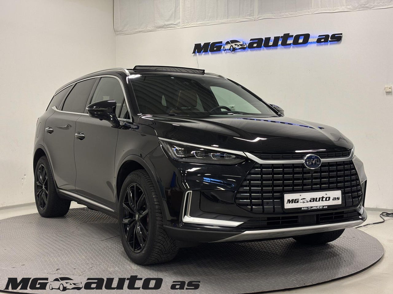 BYD Tang