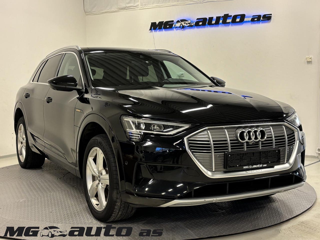 Audi e-tron