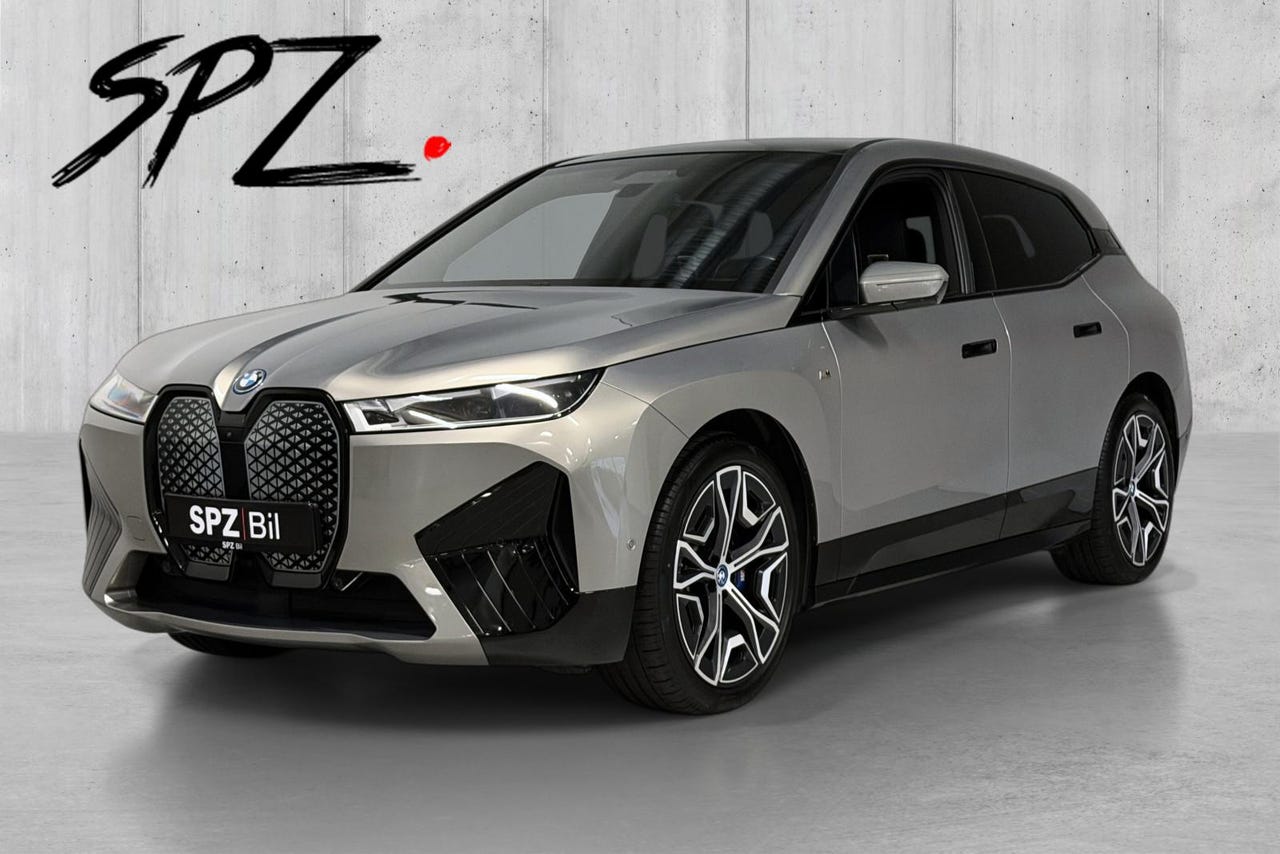 BMW iX