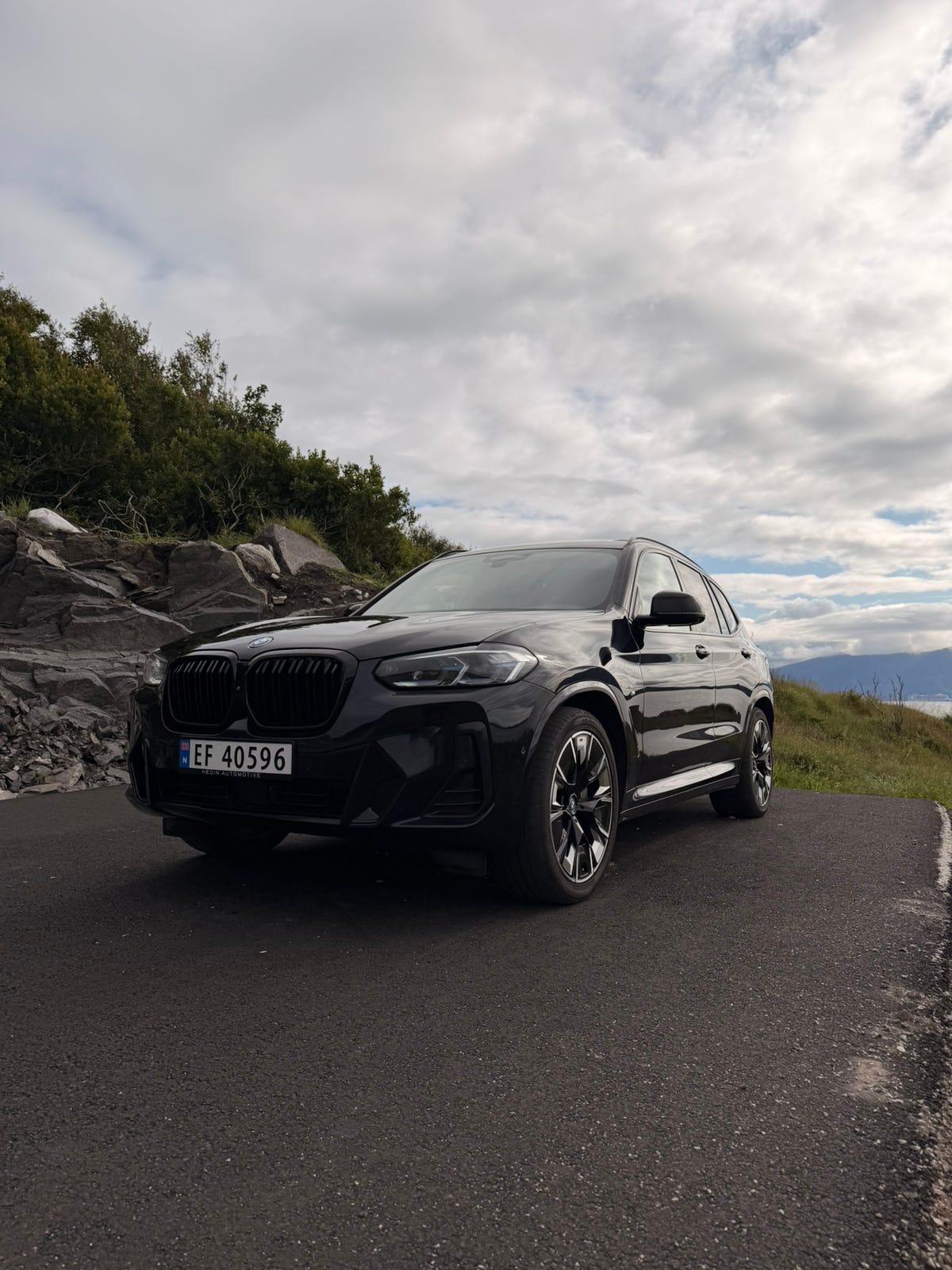 BMW iX3