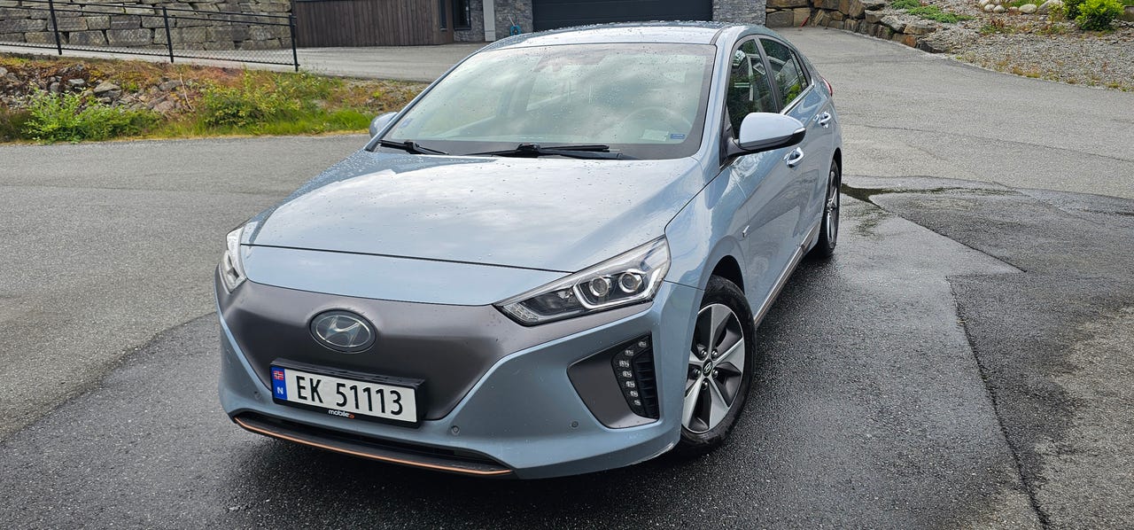 Hyundai IONIQ