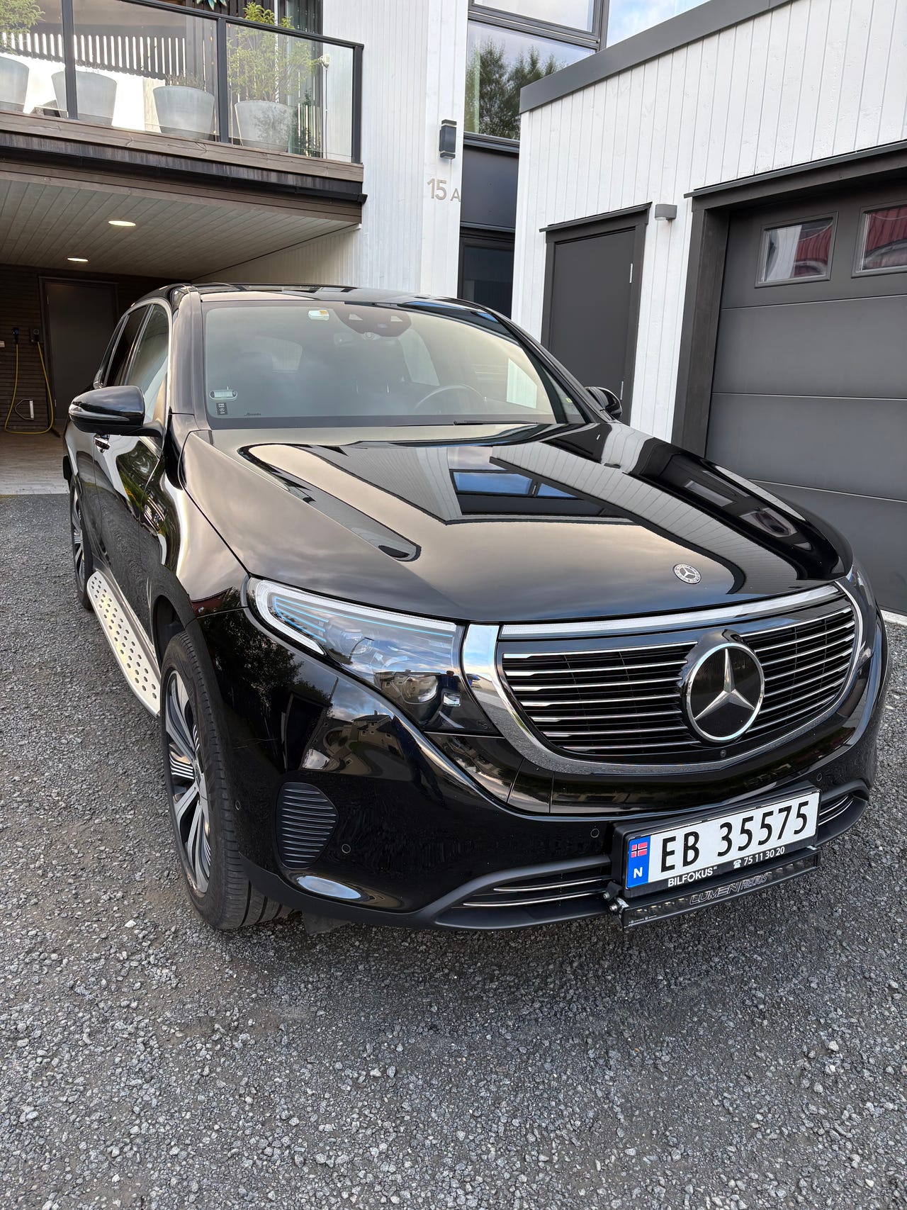 Mercedes-Benz EQC400