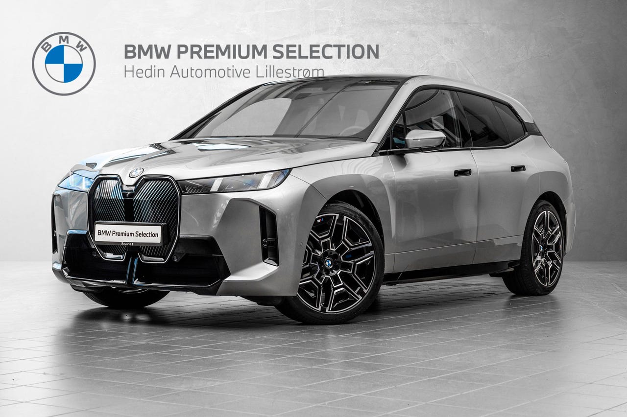 BMW iX