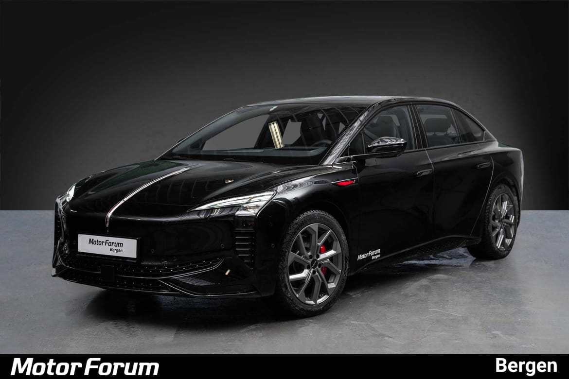 Hongqi EH7