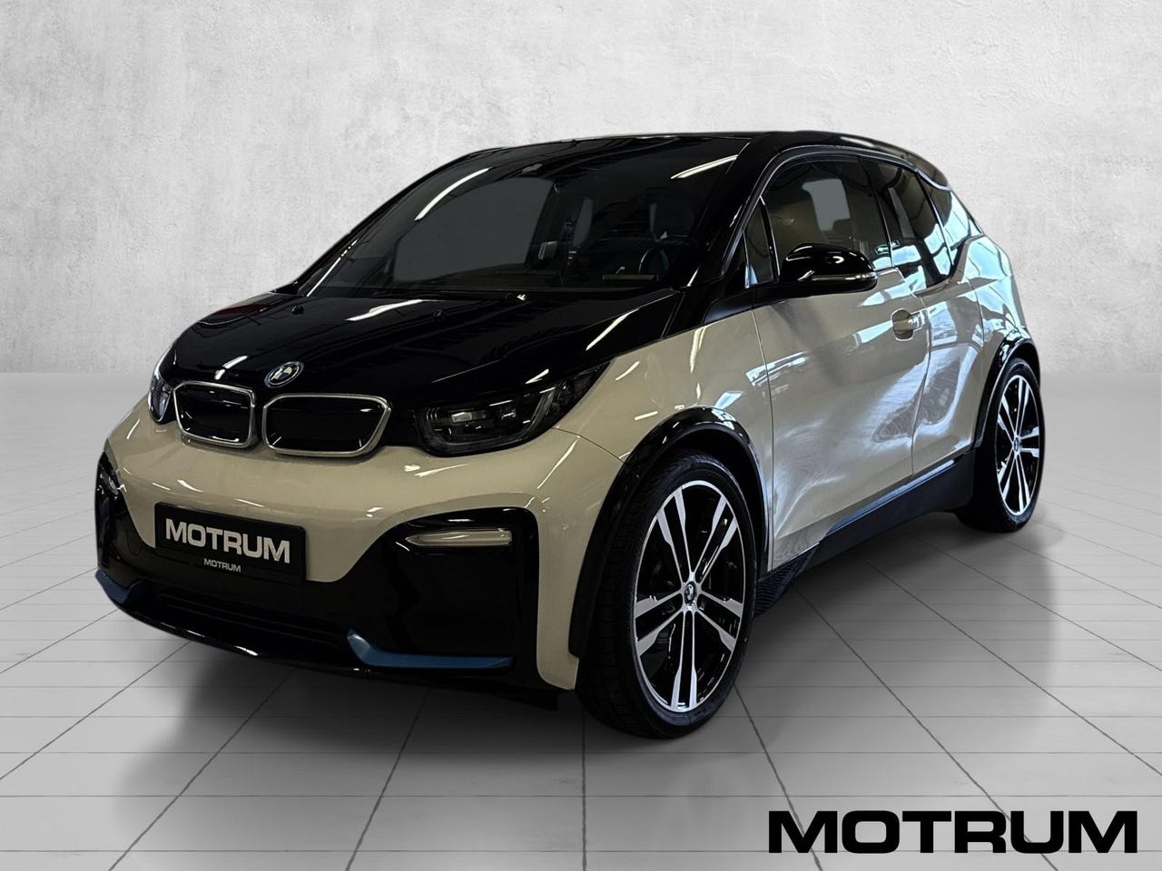 BMW i3s