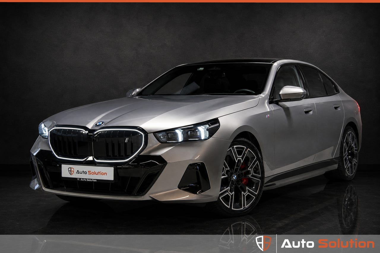 BMW i5