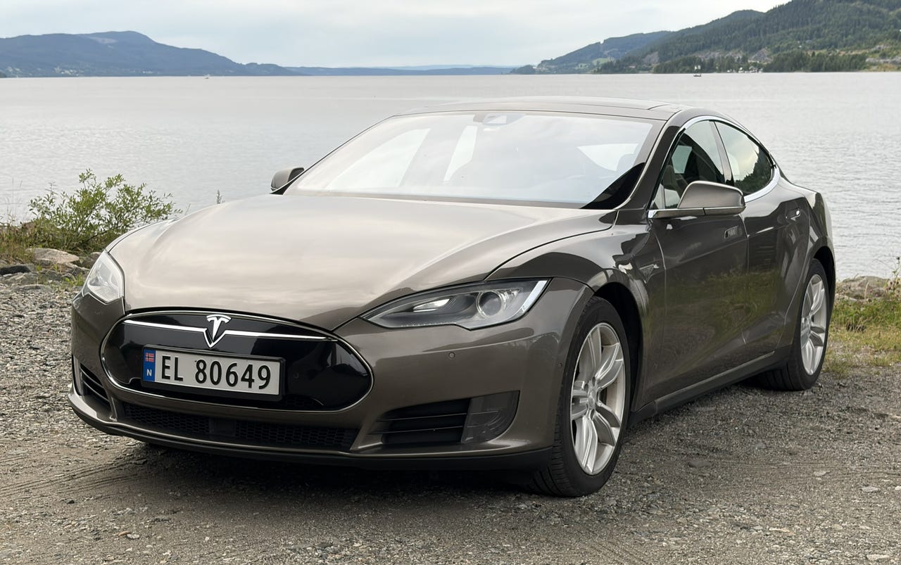 Tesla Model S
