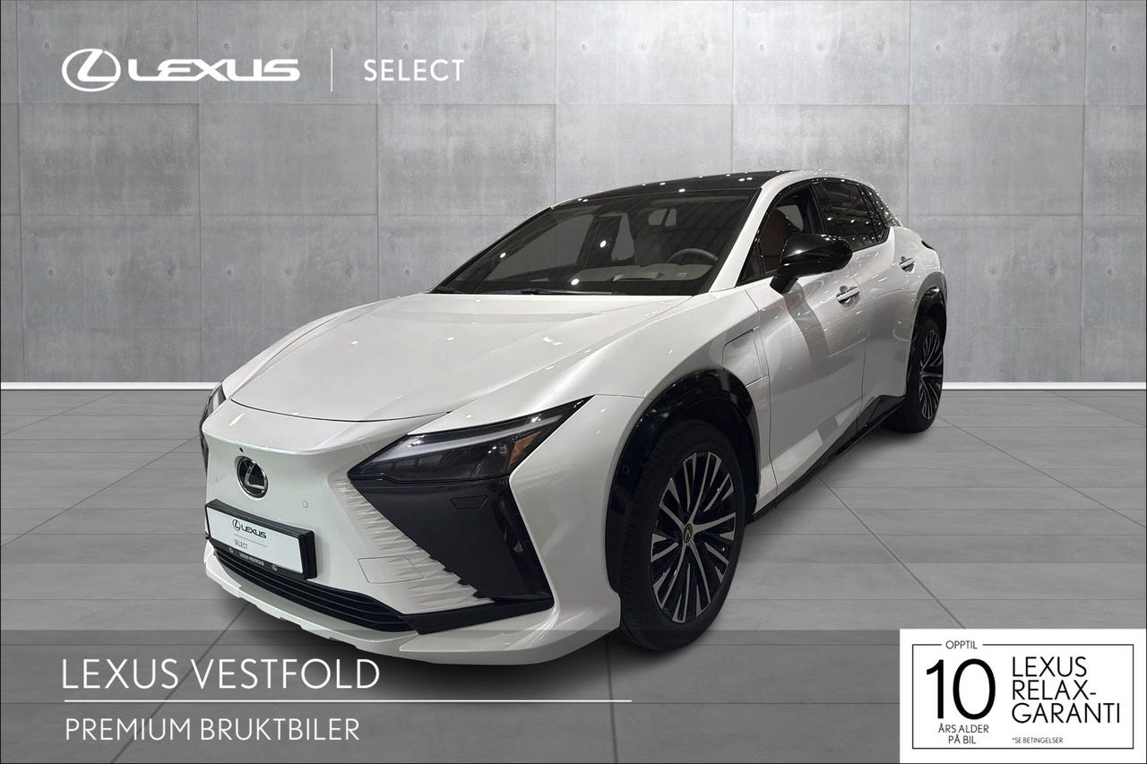 Lexus RZ450e