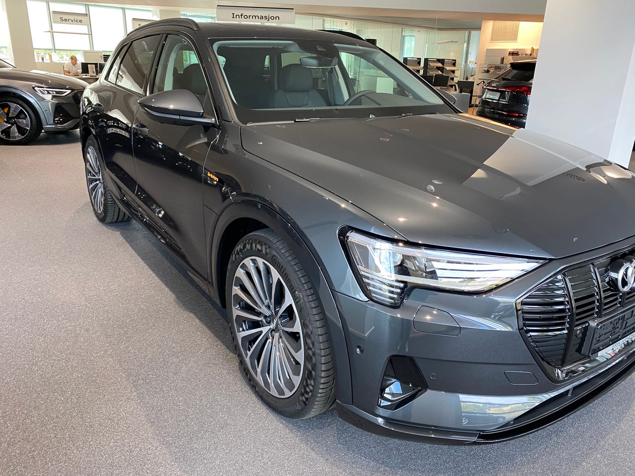Audi Q8 e-tron