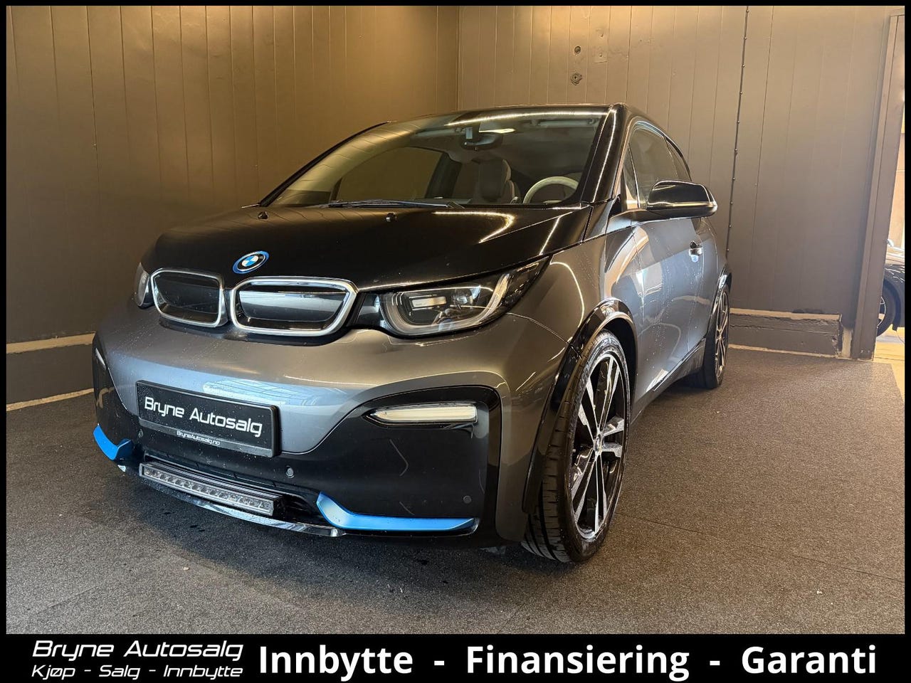 BMW i3s