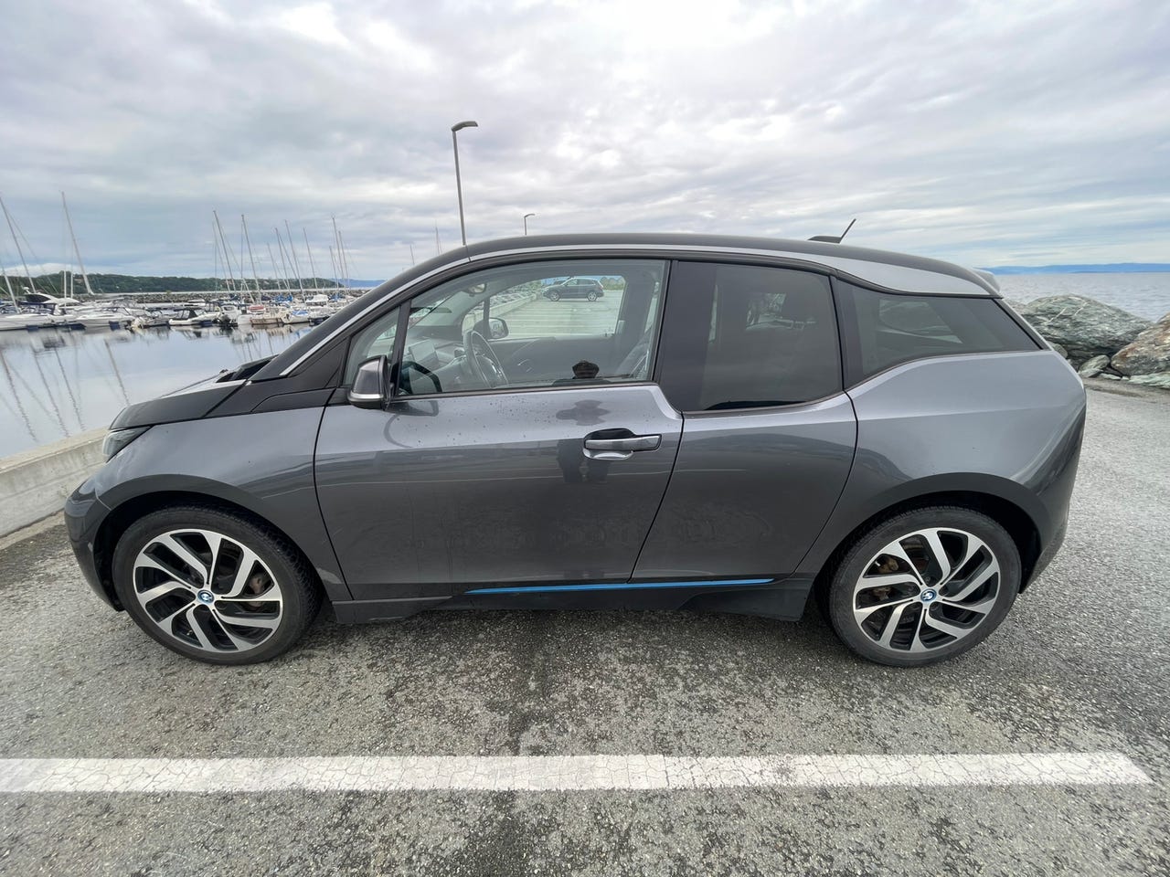 BMW i3